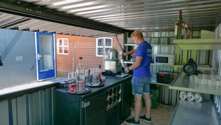 DISMOUNTABLE BAR CONTAINER 4×2 METERS BLACK RAL 9005