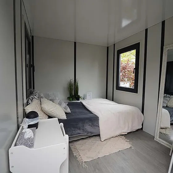 CONSTRUCTION BUNGALOW 4 X 2 METERS
